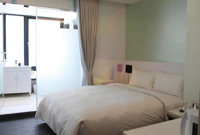 Cityinn Hotel Plus - Ximending Branch Ταϊπέι Εξωτερικό φωτογραφία
